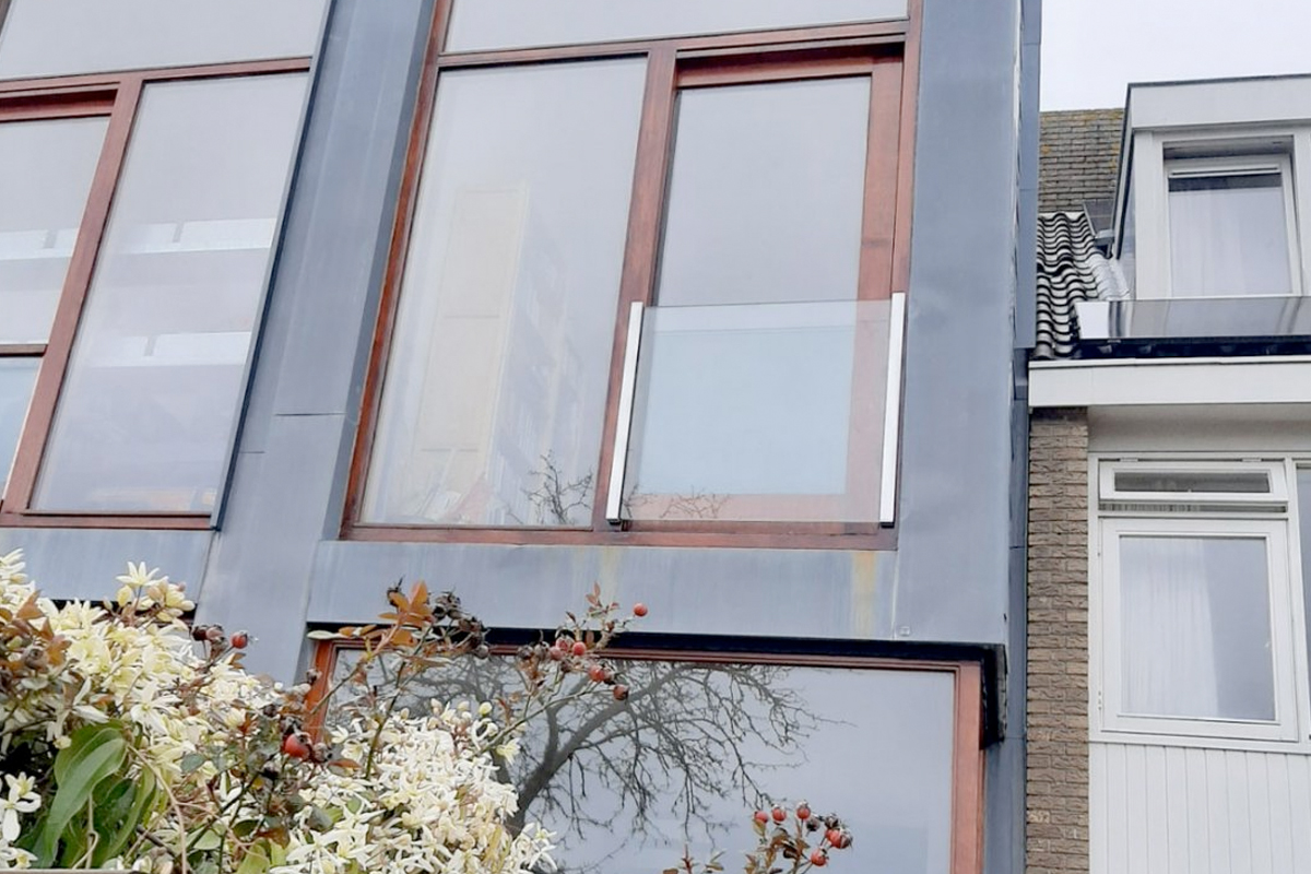 Frans balkonhek Gorredijk