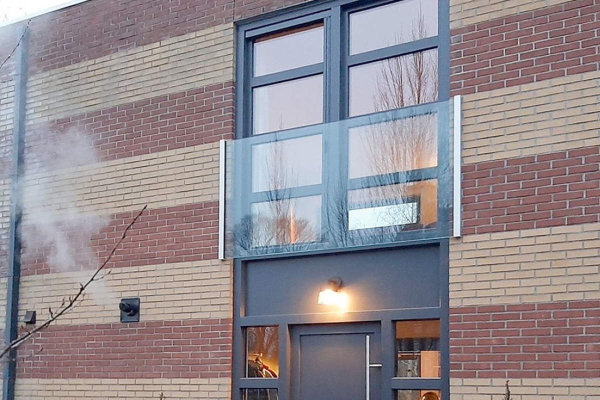 Frans balkonhek Gorredijk