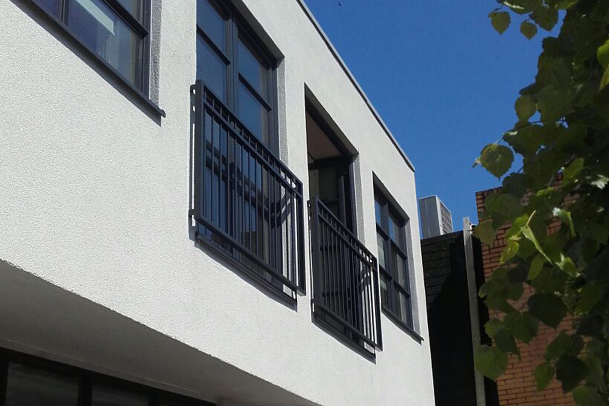 Frans balkonhek Oldeberkoop