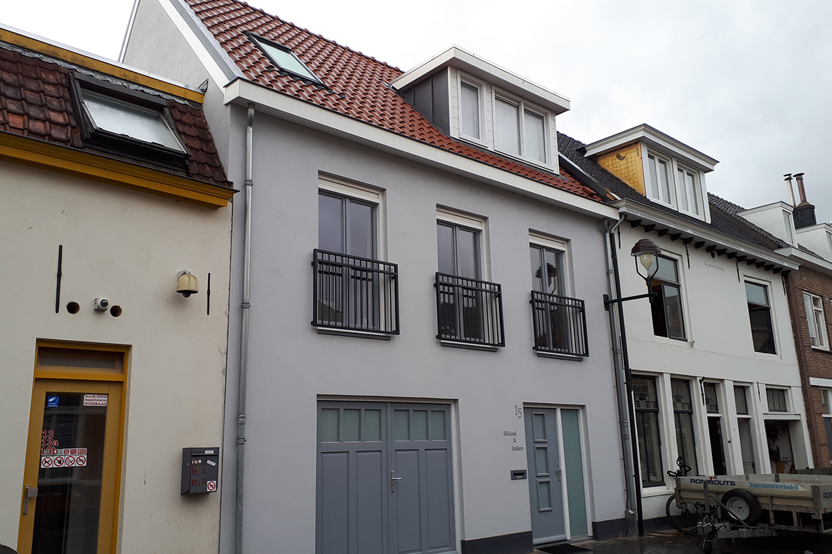 Frans balkonhek Oldeberkoop