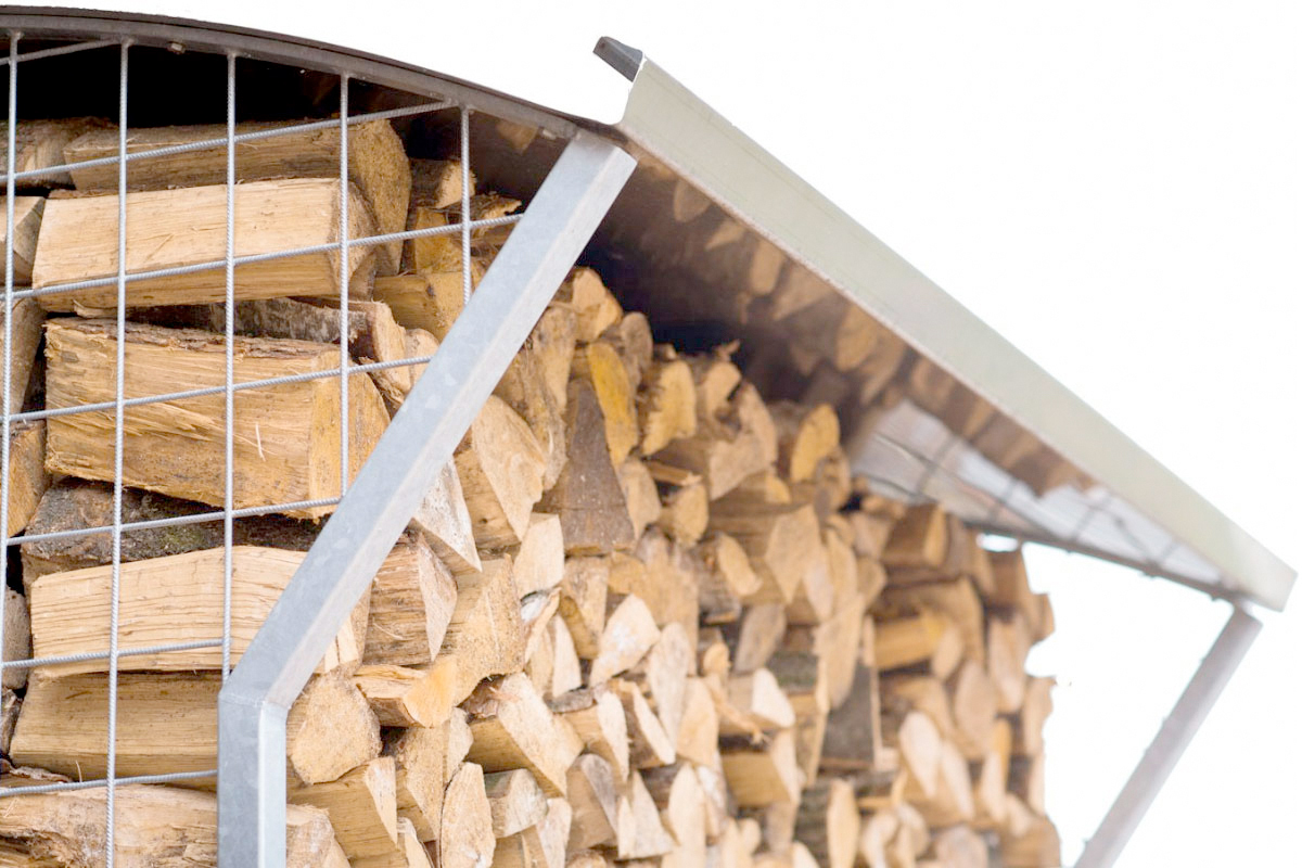Stalen houtopslag