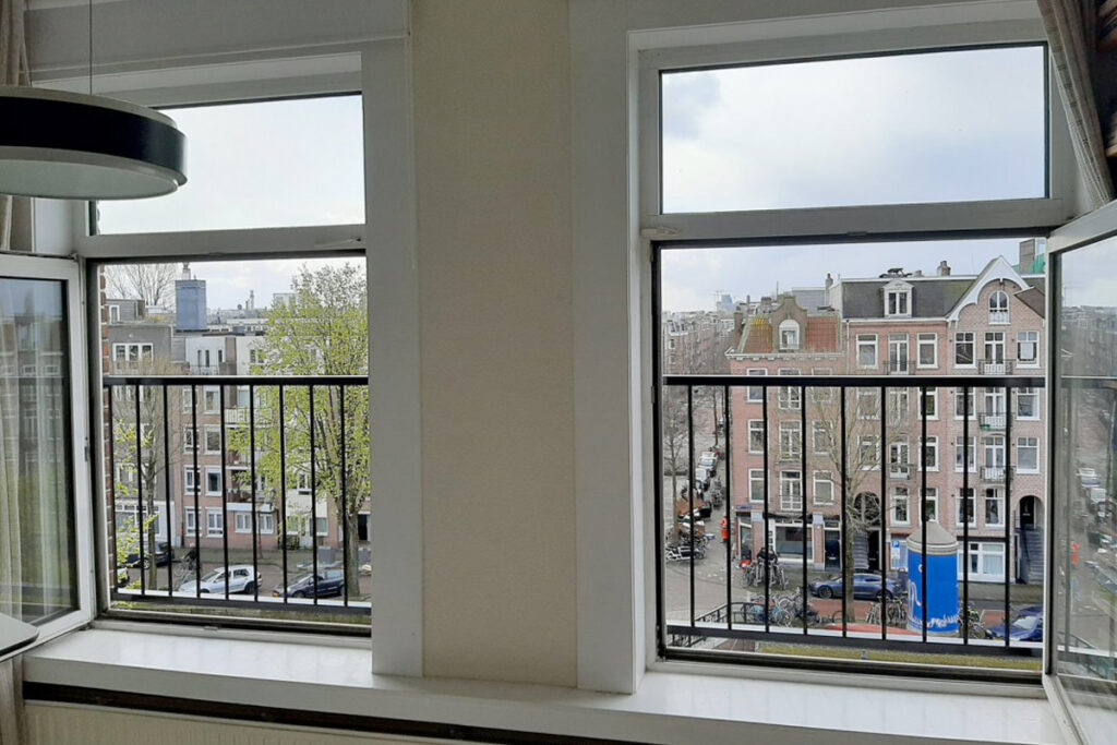 Frans balkonhek laten plaatsen in Friesland