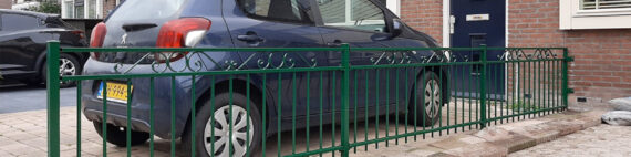 Sierhekwerk tussen buren