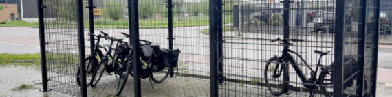 stalen fietsenhokken