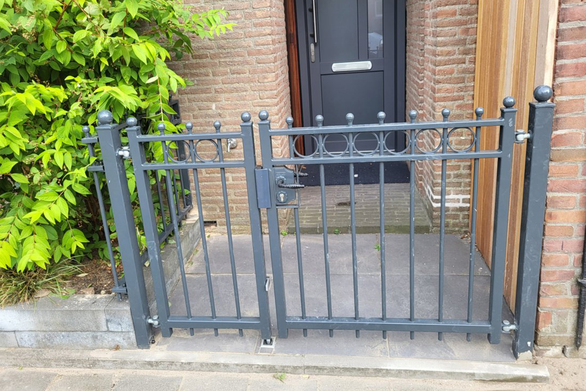 Tuinpoort zelf plaatsen