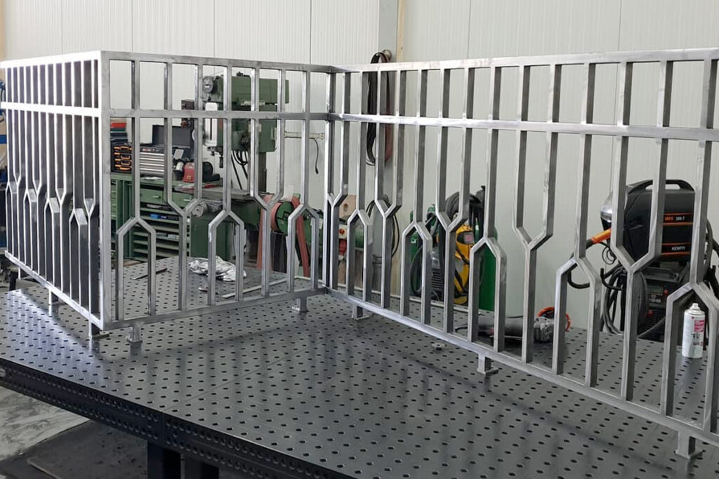 Art deco leuningwerk late lassen