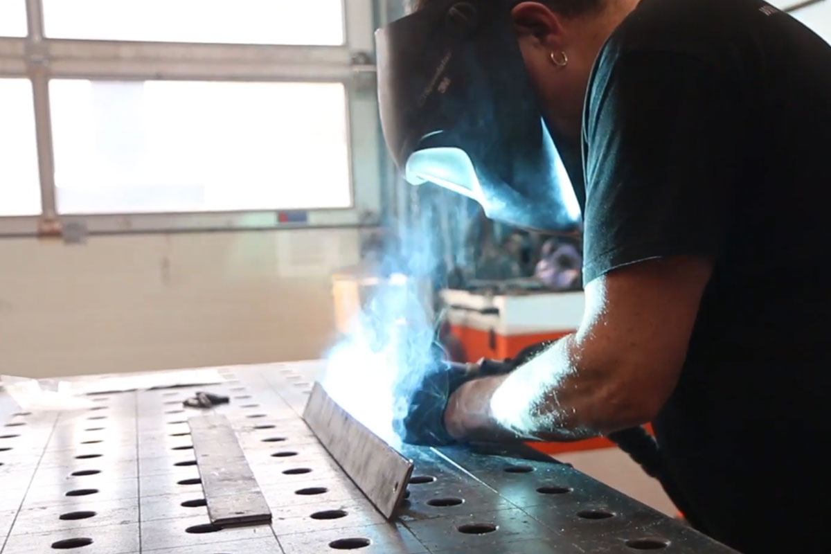 Stalen balustrade laten lassen