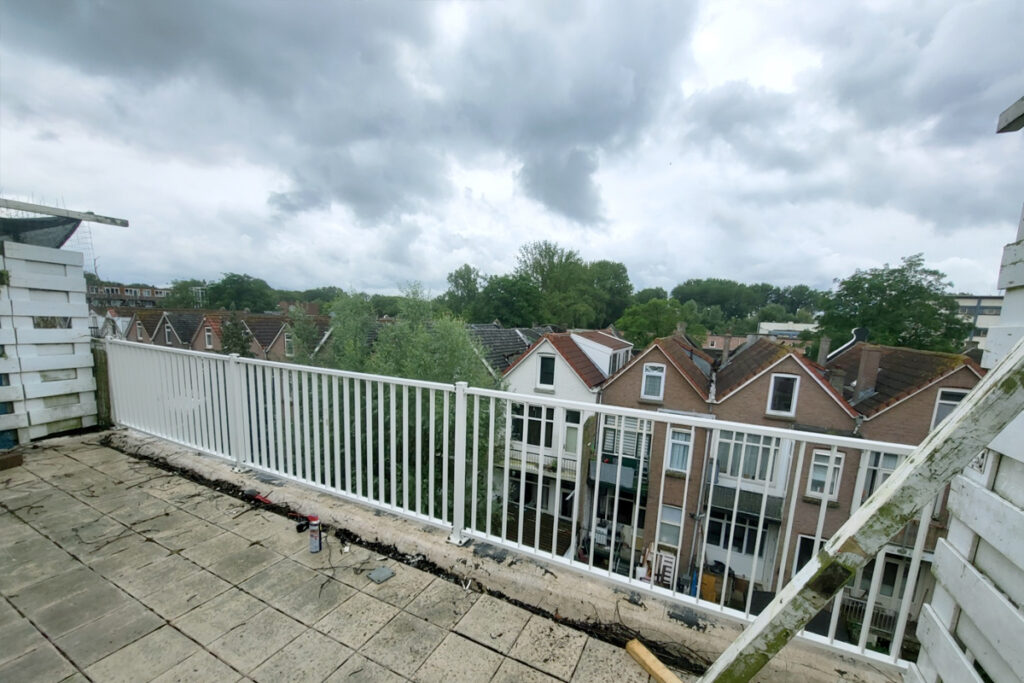 Stalen balustrade laten plaatsen in Harlingen