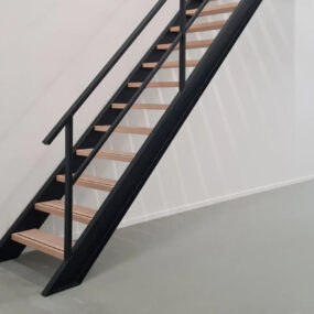 Stalen trap laten maken