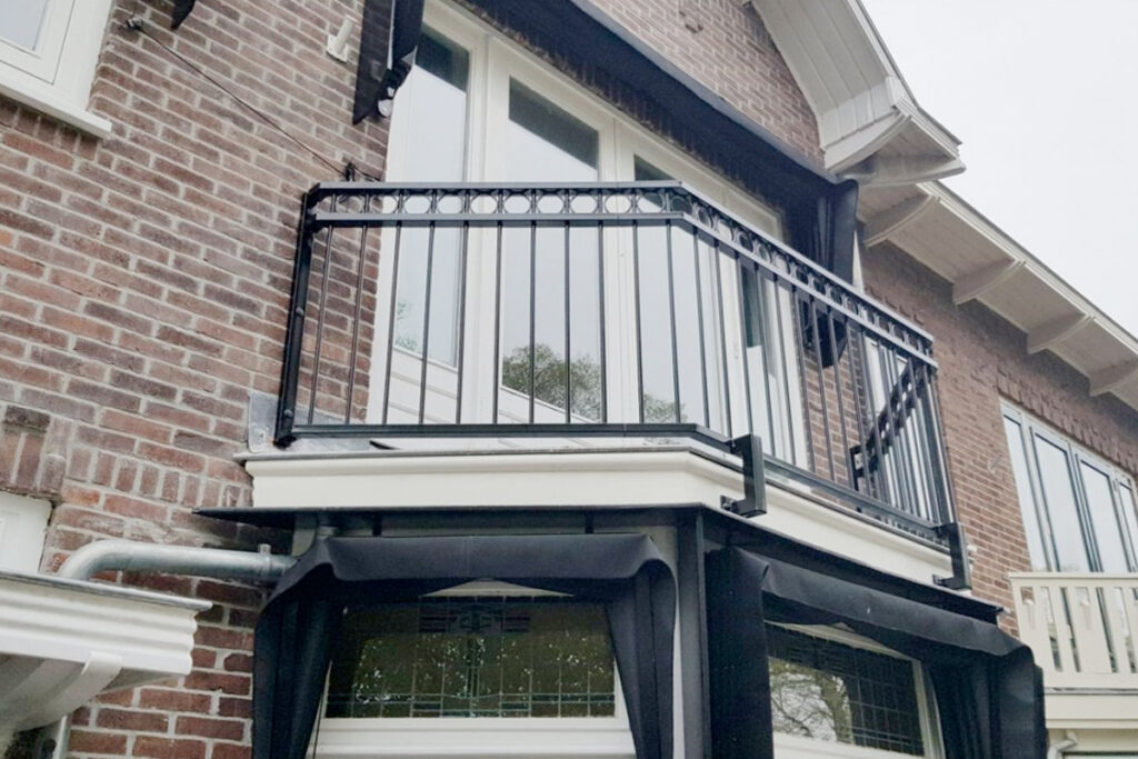 Wat is de prijs van een stalen balustrade