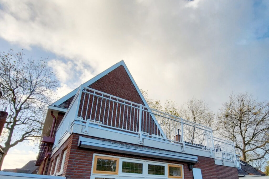 zelf een stalen balustrade plaatsen