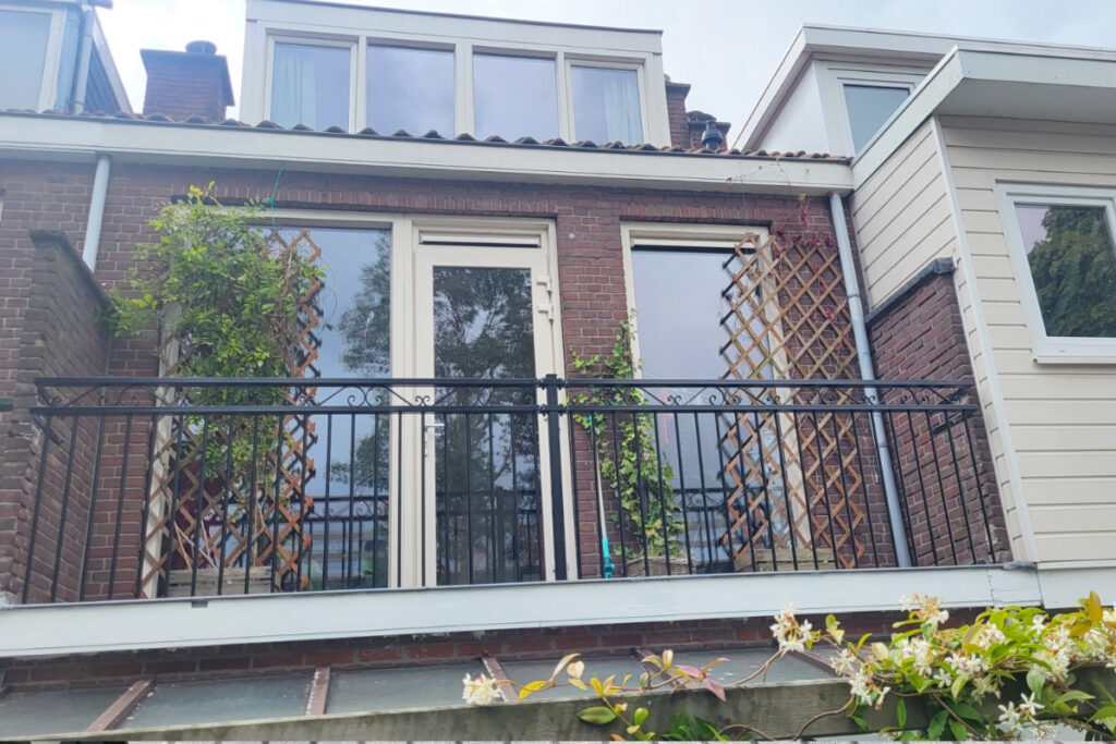 Balkonhek zelf plaatsen