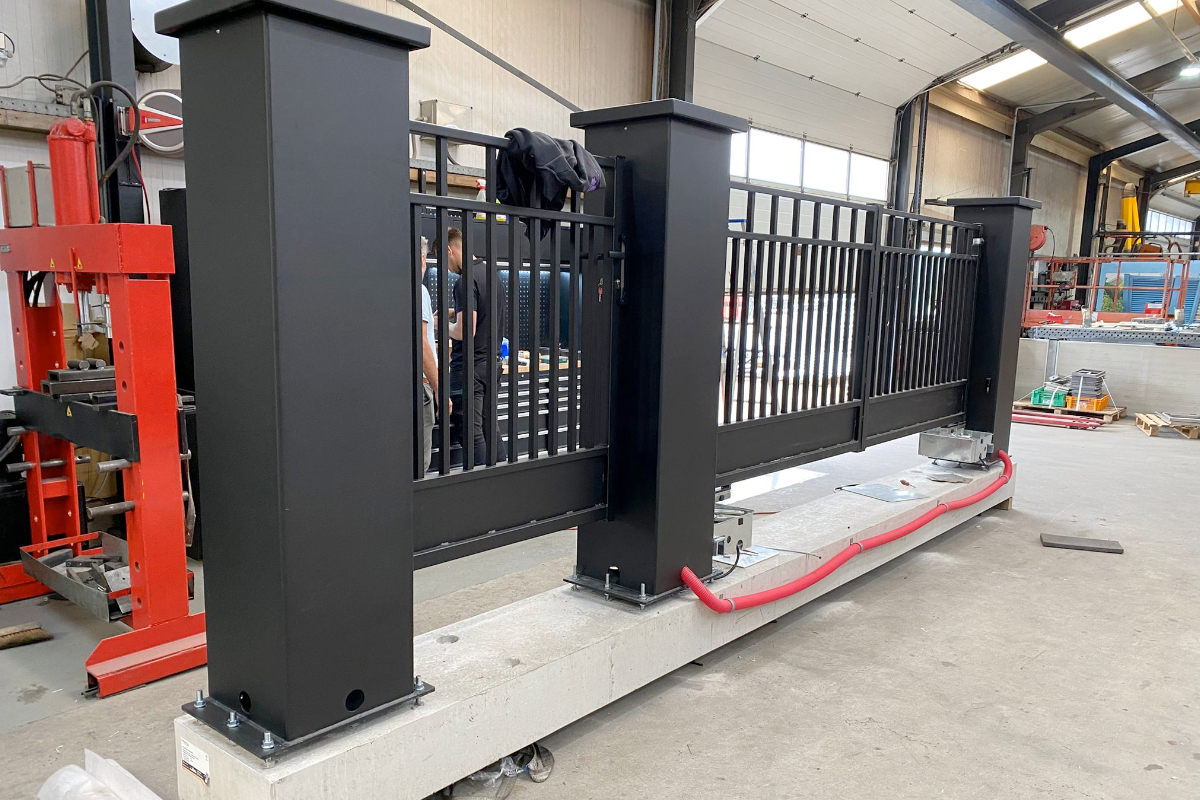 Luxe prefab inrijpoorten