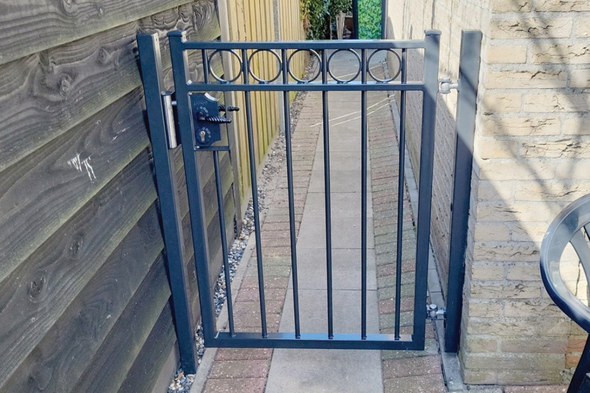 Looppoort laten lassen