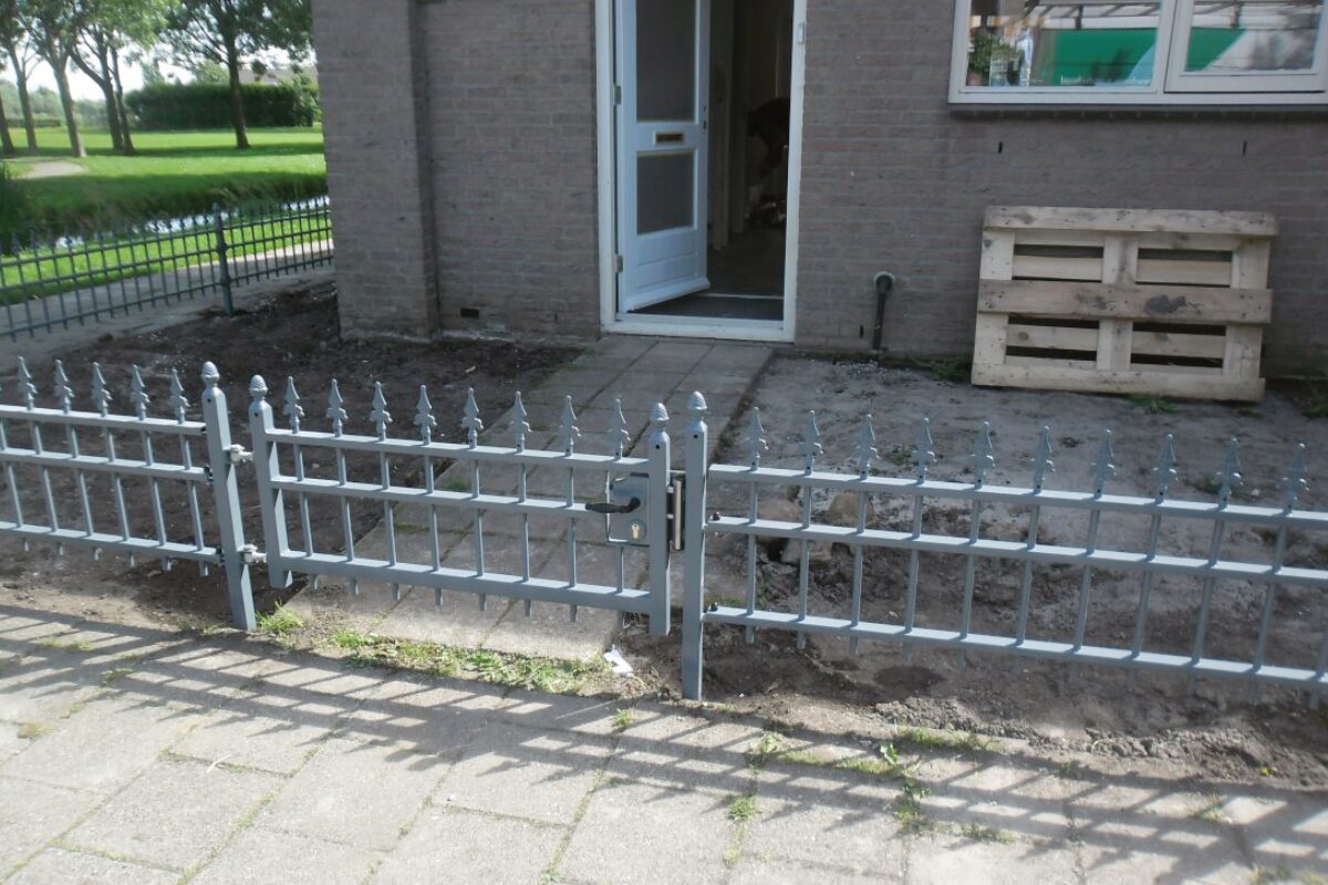 Sierhekwerk laten plaatsen in Uithuizen
