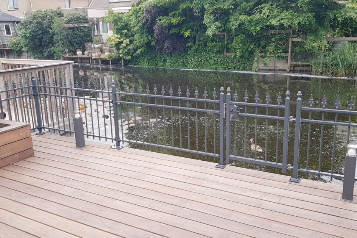 Sierhekwerk laten plaatsen in Zuidhorn