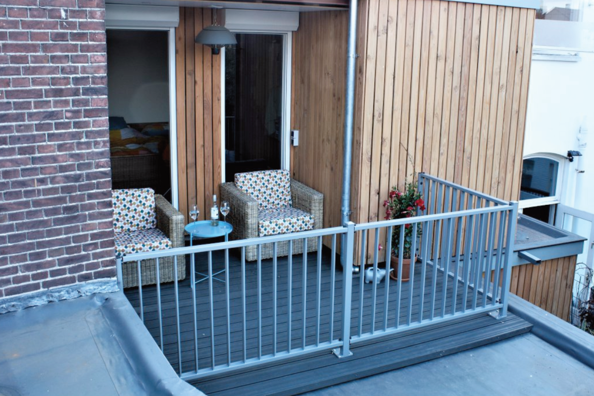 Stalen balkonhek laten plaatsen