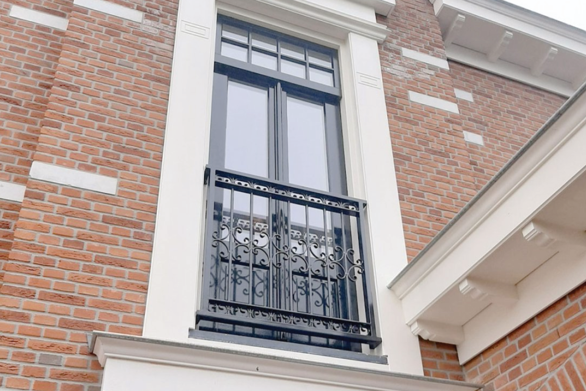 Stalen Frans balkonhekwerk