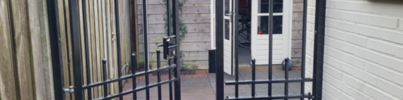 Webshop met stalen poorten