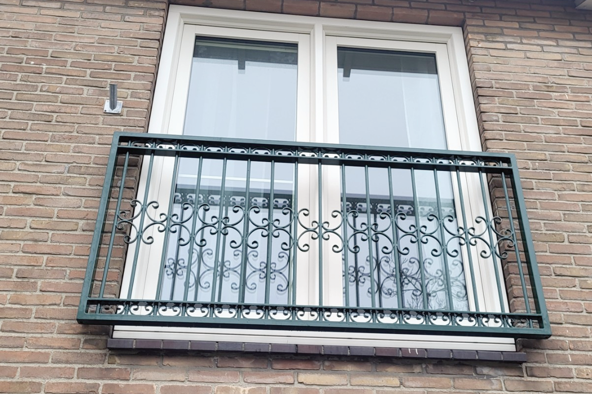 Luxe stalen Frans balkonhek