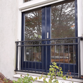 Sierlijk frans balkonhek van staal