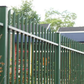 Spijlenhekwerk laten installeren