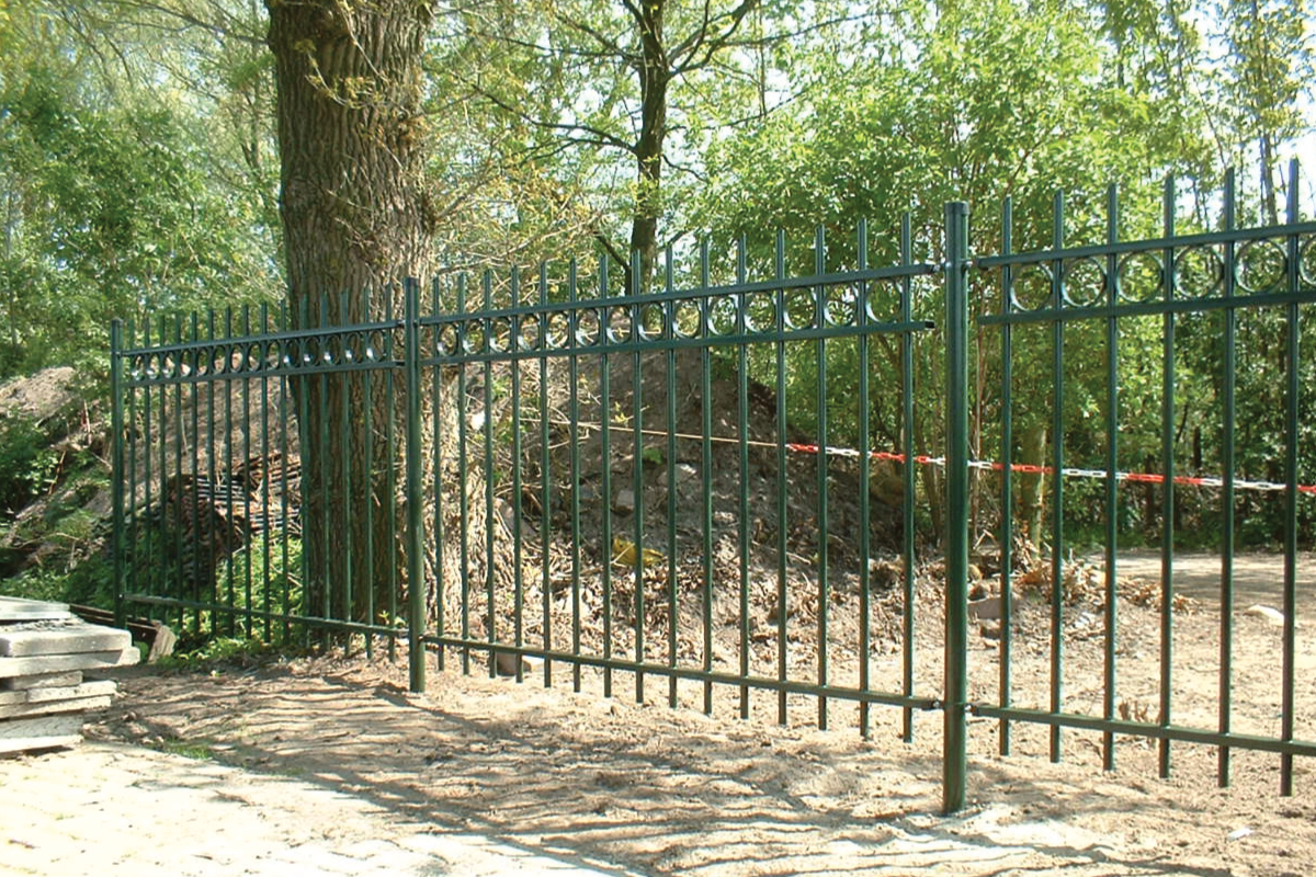 Spijlenhekwerk laten plaatsen
