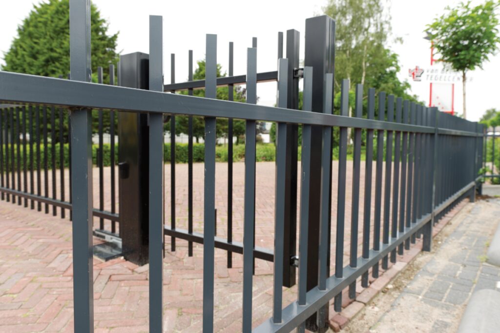 Spijlenhekwerk met vierkante spijlen