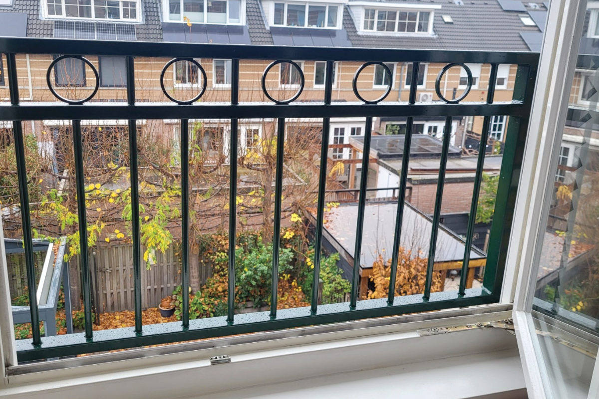 Stalen Frans balkonhek in Groningen
