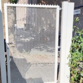 Tuinpoort laten plaatsen
