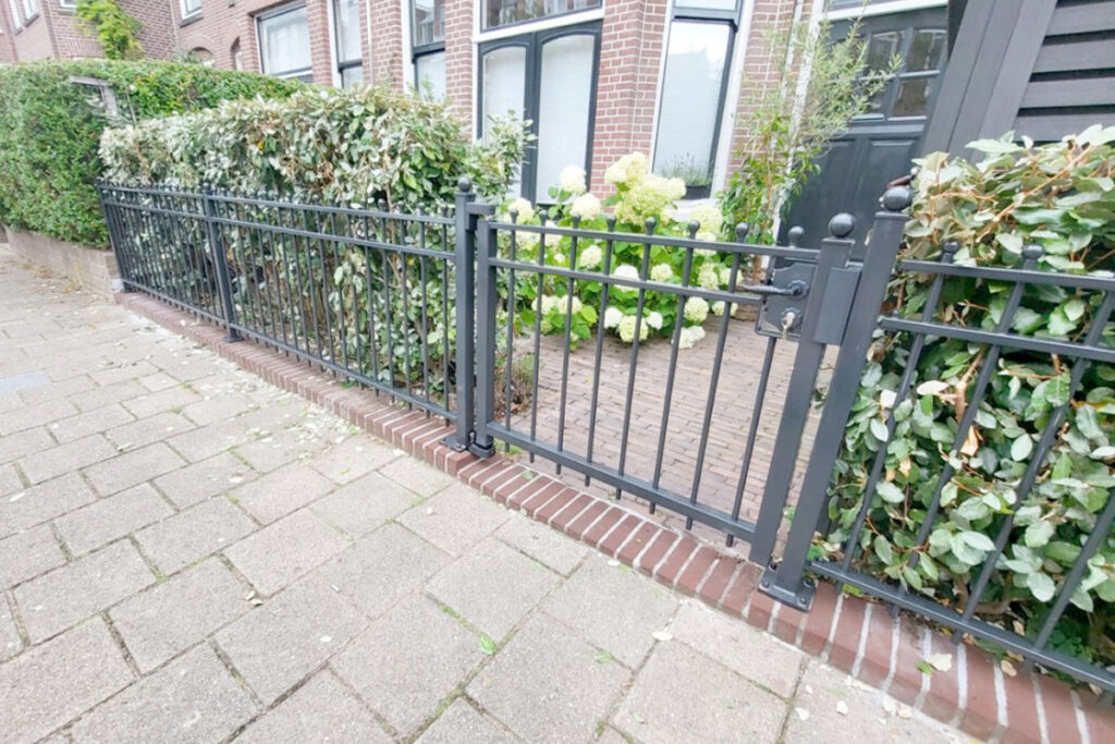 Tuinhek van staal
