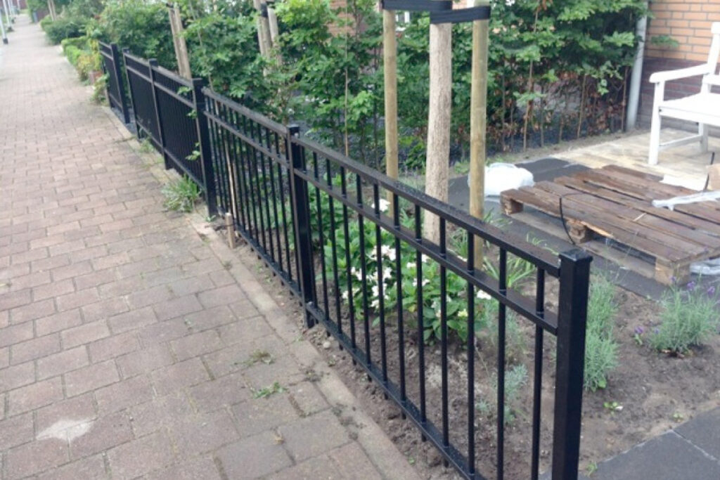 Tuinhek zwart kopen