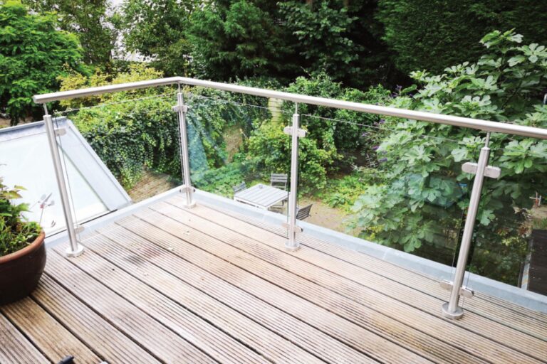 Glasbalustrade in Grou