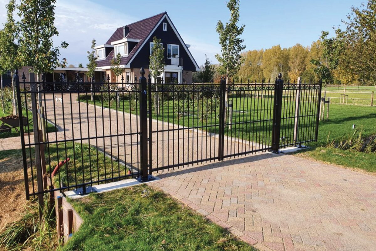 Poort laten plaatsen in Meppel