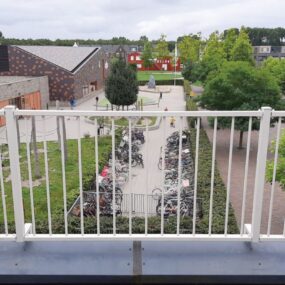 Stalen balustrade in Delfzijl
